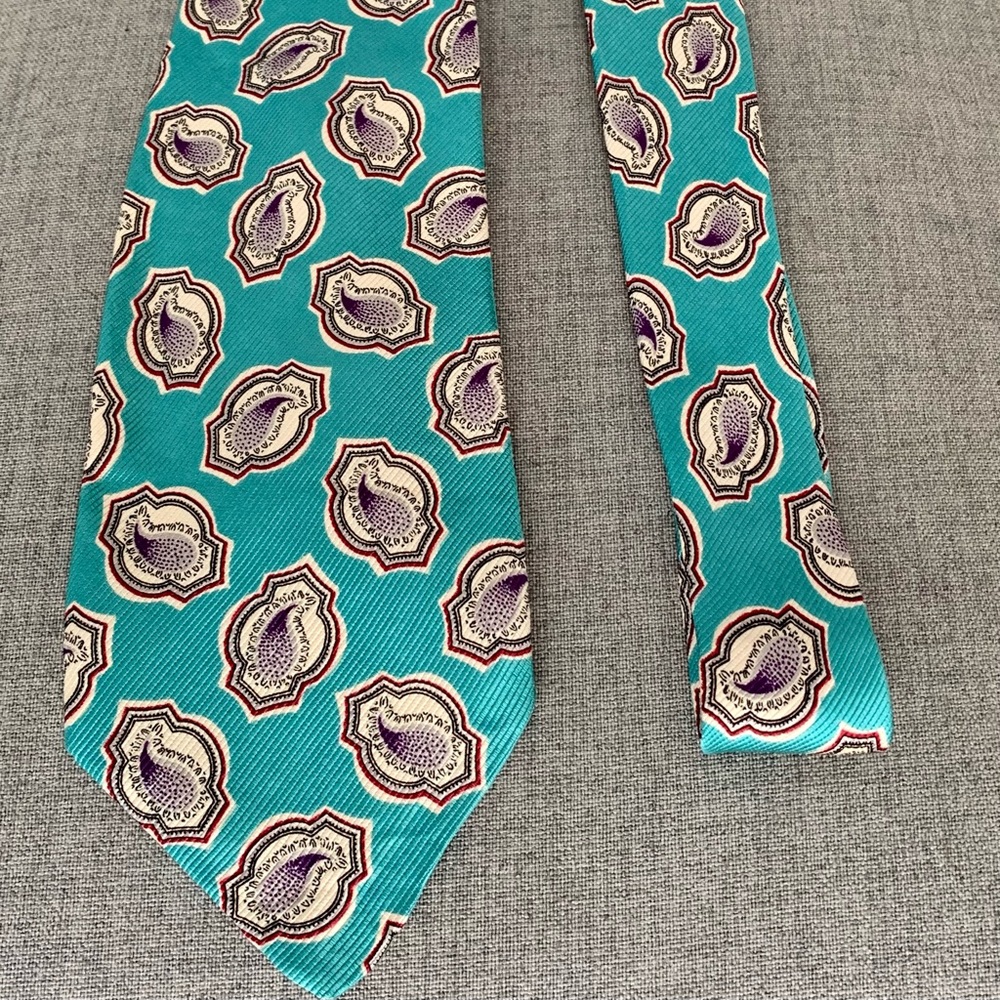 Teal Medallion Silk Tie | Best of Class by Robert Talbott